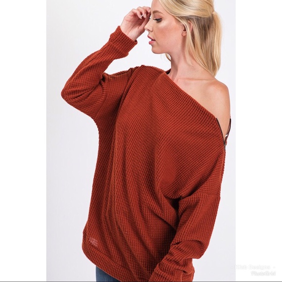 🛍LAST 1! Wear 2 Ways Brick Waffle Top w/Zipper! - Picture 3 of 4